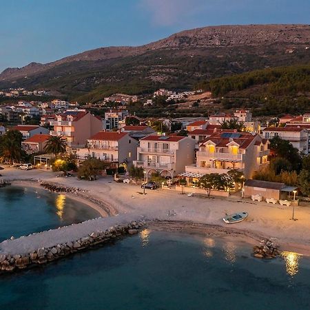 Apartmani Kastelancic Podstrana Esterno foto